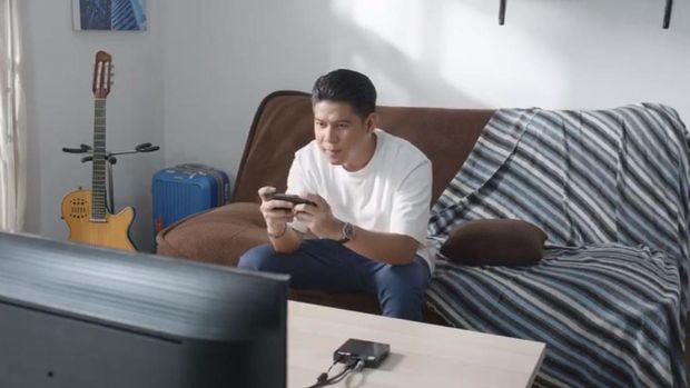 XL Axiata menjalin kerja sama dengan AirConsole, perusahaan social gaming asal Swiss, untuk menghadirkan layanan game yang bisa dimainkan oleh para pelanggan XL Home menggunakan televisi.