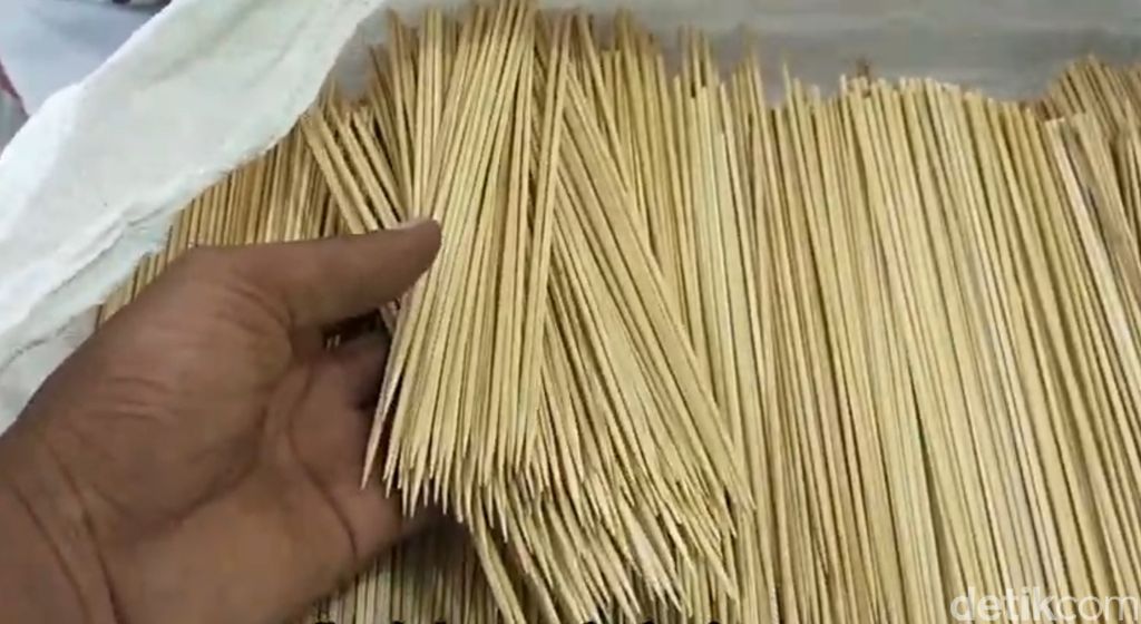 6 Ide Bisnis Menjelang Idul Adha, Dijamin Cuan! 6 desa penghasil tusuk sate