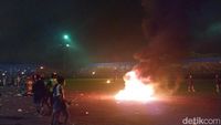 127 Suporter Polisi Tewas Dalam Kerusuhan Di Stadion Kanjuruhan