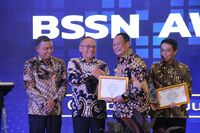 Pemkab Sukabumi Raih Penghargaan BSSN Award