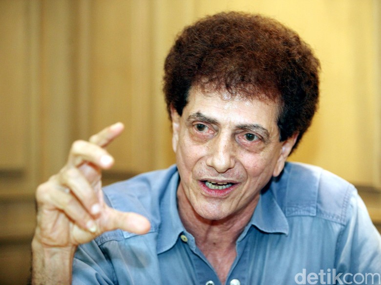 Ahmad Albar Blak-blakan Soal Influence Terbesar God Bless Ahmad Albar Blak-blakan Soal Influence Terbesar God Bless