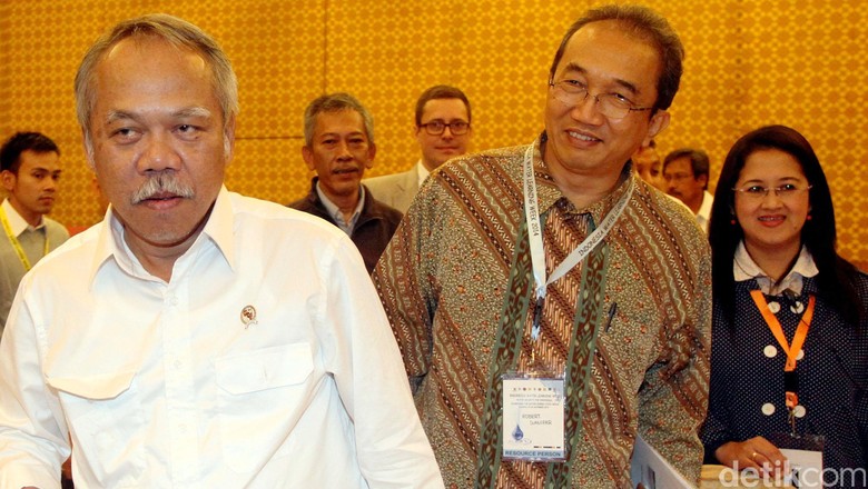Soal Isu Resuffle Kabinet, Menteri Basuki: Bukan Urusan Saya Soal Isu Resuffle Kabinet, Menteri Basuki: Bukan Urusan Saya