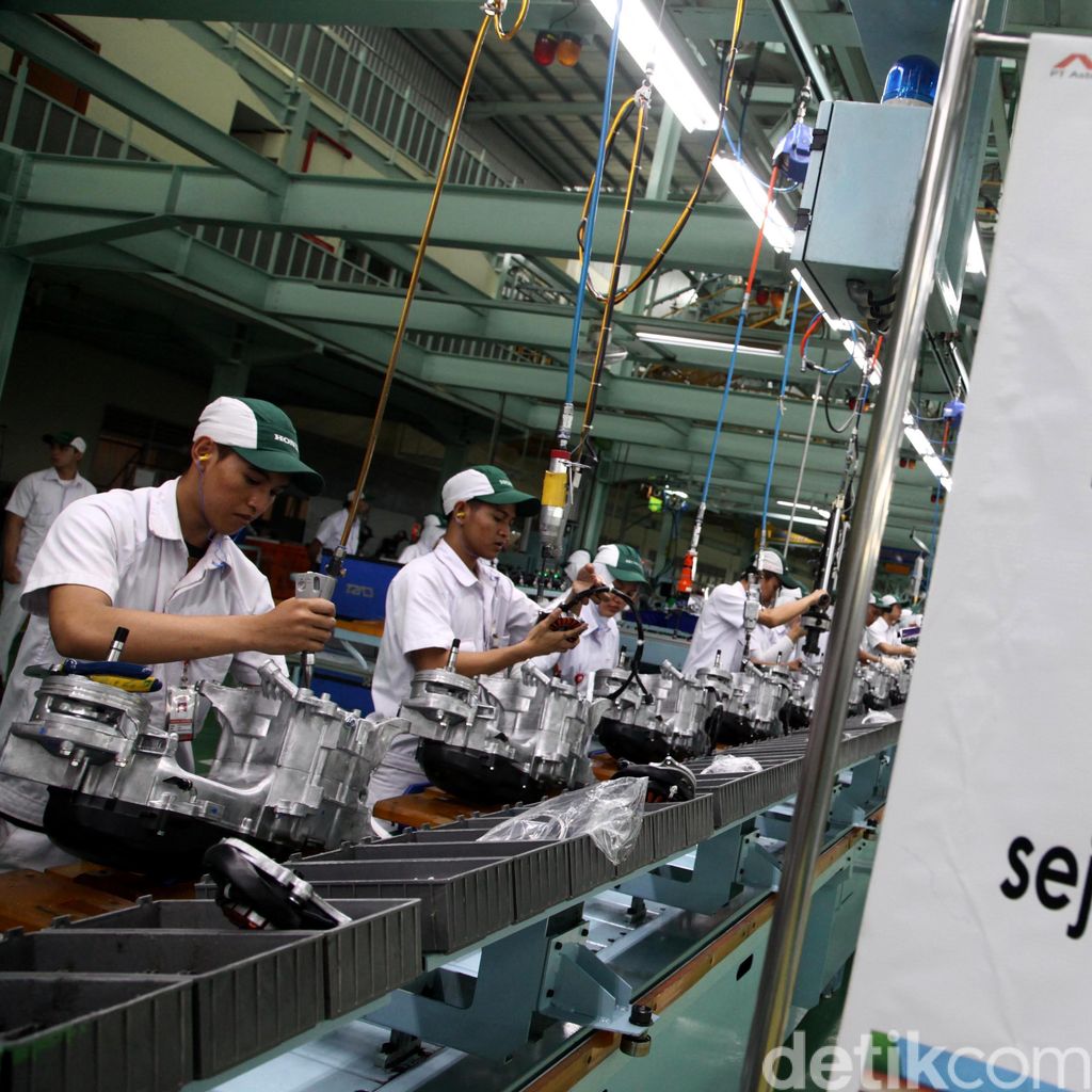 Ada Industri 4.0, Apa Imbasnya ke Masyarakat? Ada Industri 4.0, Apa Imbasnya ke Masyarakat?