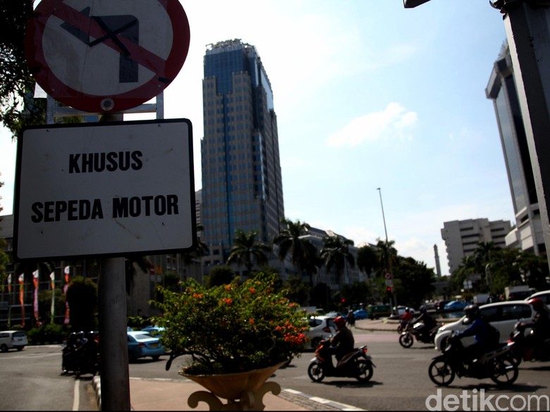 MAKI: Kalau Motor Masih Ditilang di HI-Monas Itu Korupsi! MAKI: Kalau Motor Masih Ditilang di HI-Monas Itu Korupsi!