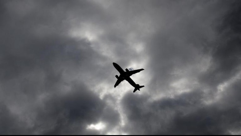 Ada Gangguan, Pesawat American Airlines Dikawal 2 Jet Tempur AS Ada Gangguan, Pesawat American Airlines Dikawal 2 Jet Tempur AS