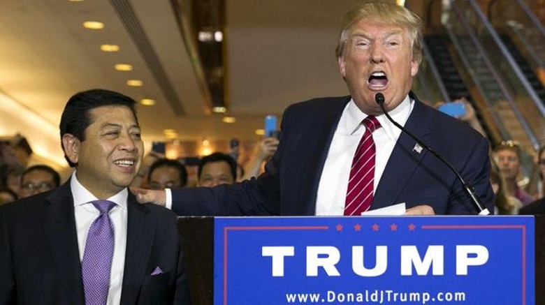 Balada Novanto: Orang Kuat yang Dipuji Trump, Kini Tersangka KPK Balada Novanto: Orang Kuat yang Dipuji Trump, Kini Tersangka KPK