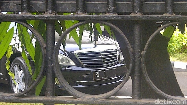 Mobil Kepresidenan Jokowi Sudah Beberapa Kali Mogok di Jalan Mobil Kepresidenan Jokowi Sudah Beberapa Kali Mogok di Jalan
