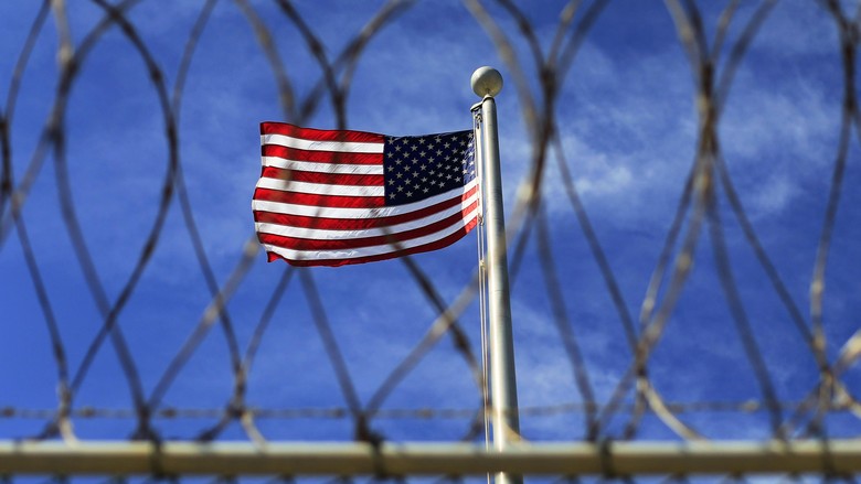 Trump Digugat 11 Tahanan Guantanamo