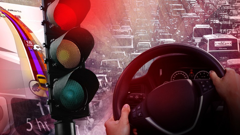 Pengunjung Keluar Mal Taman Anggrek, Lalin Macet Pengunjung Keluar Mal Taman Anggrek, Lalin Macet
