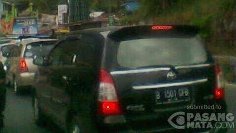 Tol Arah Puncak Bogor Macet, Antrean Kendaraan 3 Km Tol Arah Puncak Bogor Macet, Antrean Kendaraan 3 Km