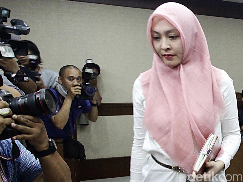 Angelina Sondakh akan Bersaksi untuk Choel Mallarangeng Angelina Sondakh akan Bersaksi untuk Choel Mallarangeng