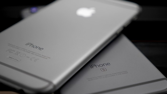 iPhone 6S Plus. Foto: Anggoro Suryo Jati/detikINET iPhone 6S Plus. Foto: Anggoro Suryo Jati/detikINET