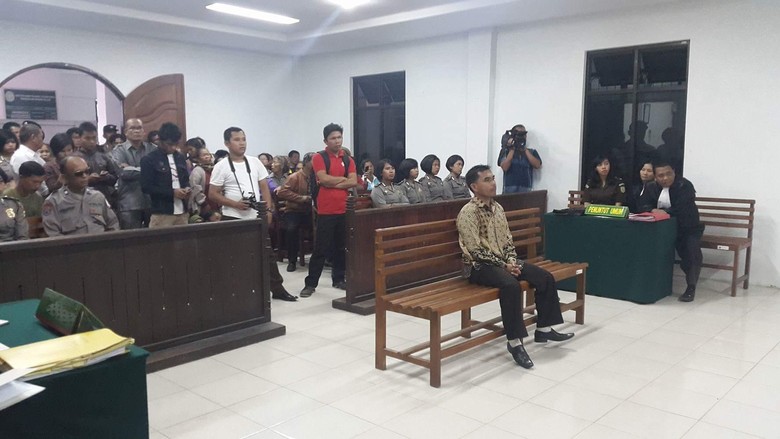 Vonis Bebas untuk Aktivis Lingkungan, KY: Hakim Peka Rasa Keadilan Vonis Bebas untuk Aktivis Lingkungan, KY: Hakim Peka Rasa Keadilan