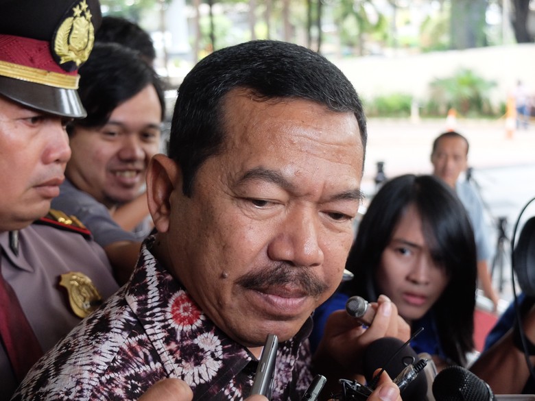 Kepala Badan Siber: Sebenarnya #HoaxMembangun Itu Gimmick dan Kritik Kepala Badan Siber: Sebenarnya #HoaxMembangun Itu Gimmick dan Kritik
