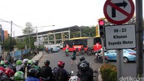 Kakorlantas Tak Setuju Pencabutan Pergub Larangan Motor di Thamrin Kakorlantas Tak Setuju Pencabutan Pergub Larangan Motor di Thamrin