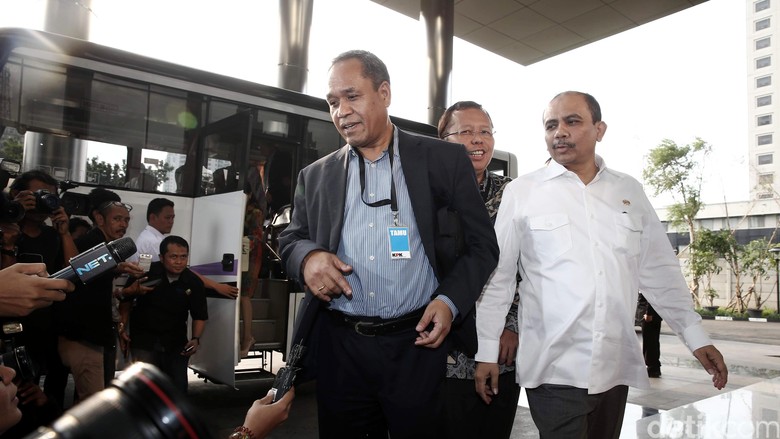 Pansus DPR Buka Opsi Kurangi Jumlah Anggota DPD Pansus DPR Buka Opsi Kurangi Jumlah Anggota DPD