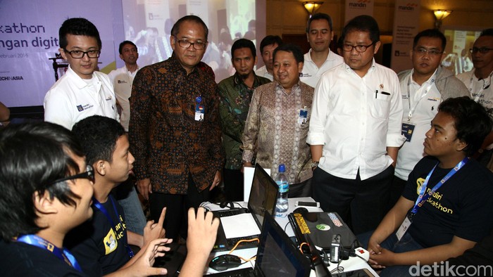 Rudiantara di Hackaton Mandiri 2016 (Foto: Agung Pambudhy) Rudiantara di Hackaton Mandiri 2016 (Foto: Agung Pambudhy)