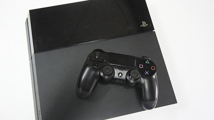 PlayStation 4. Foto: detikINET/Irna Prihandini PlayStation 4. Foto: detikINET/Irna Prihandini