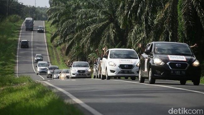 Mobil Tetap Bagus Dibawa Perjalanan Jauh, Ini Tipsnya Mobil Tetap Bagus Dibawa Perjalanan Jauh, Ini Tipsnya