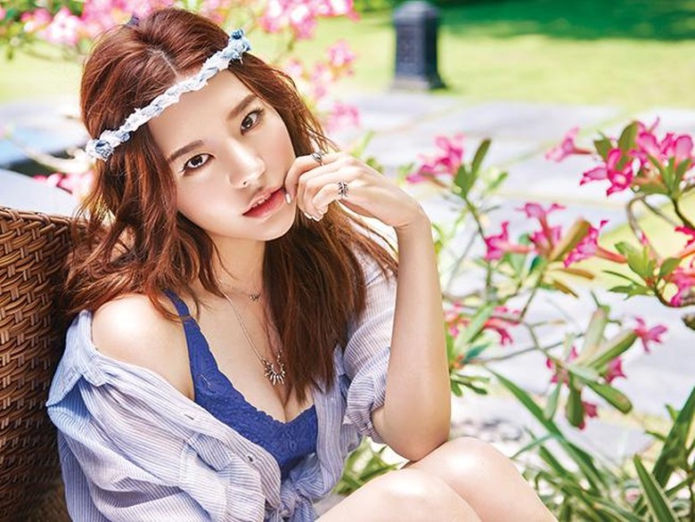 Bicara Soal SNSD, Sunny Menangis Bicara Soal SNSD, Sunny Menangis
