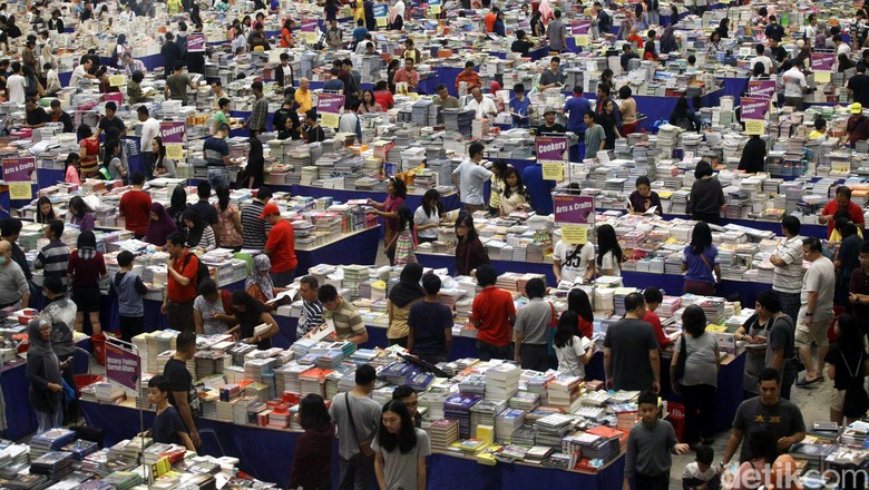 Big Bad Wolf 2017 Targetkan 350 Ribu Pengunjung Selama 12 Hari Big Bad Wolf 2017 Targetkan 350 Ribu Pengunjung Selama 12 Hari