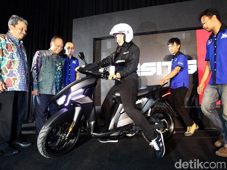 Peminat Gesits Bertambah, Kadin Bali Pesan 10.000 Unit Peminat Gesits Bertambah, Kadin Bali Pesan 10.000 Unit