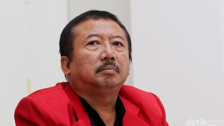 Gus Ipul Unggul di Survei Charta, PDIP: Kami Tak Berpuas Diri Gus Ipul Unggul di Survei Charta, PDIP: Kami Tak Berpuas Diri