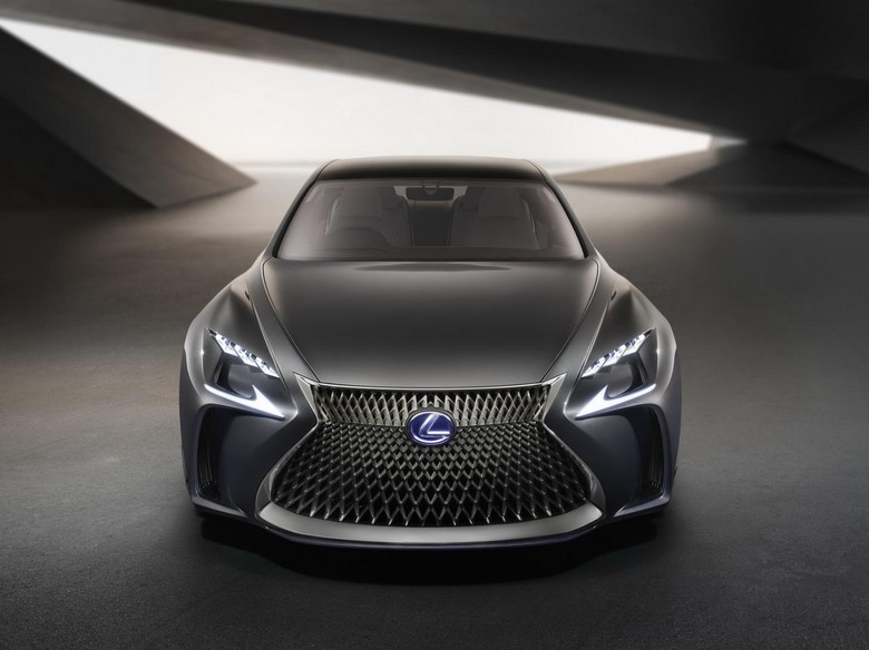 Lexus LS Bakal Berbekal Hidrogen Lexus LS Bakal Berbekal Hidrogen