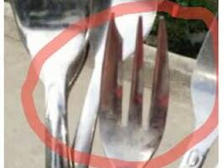 Ini Penampakan Garpu yang Digunakan Pelaku Pembunuh untuk Menyiksa Eno Ini Penampakan Garpu yang Digunakan Pelaku Pembunuh untuk Menyiksa Eno