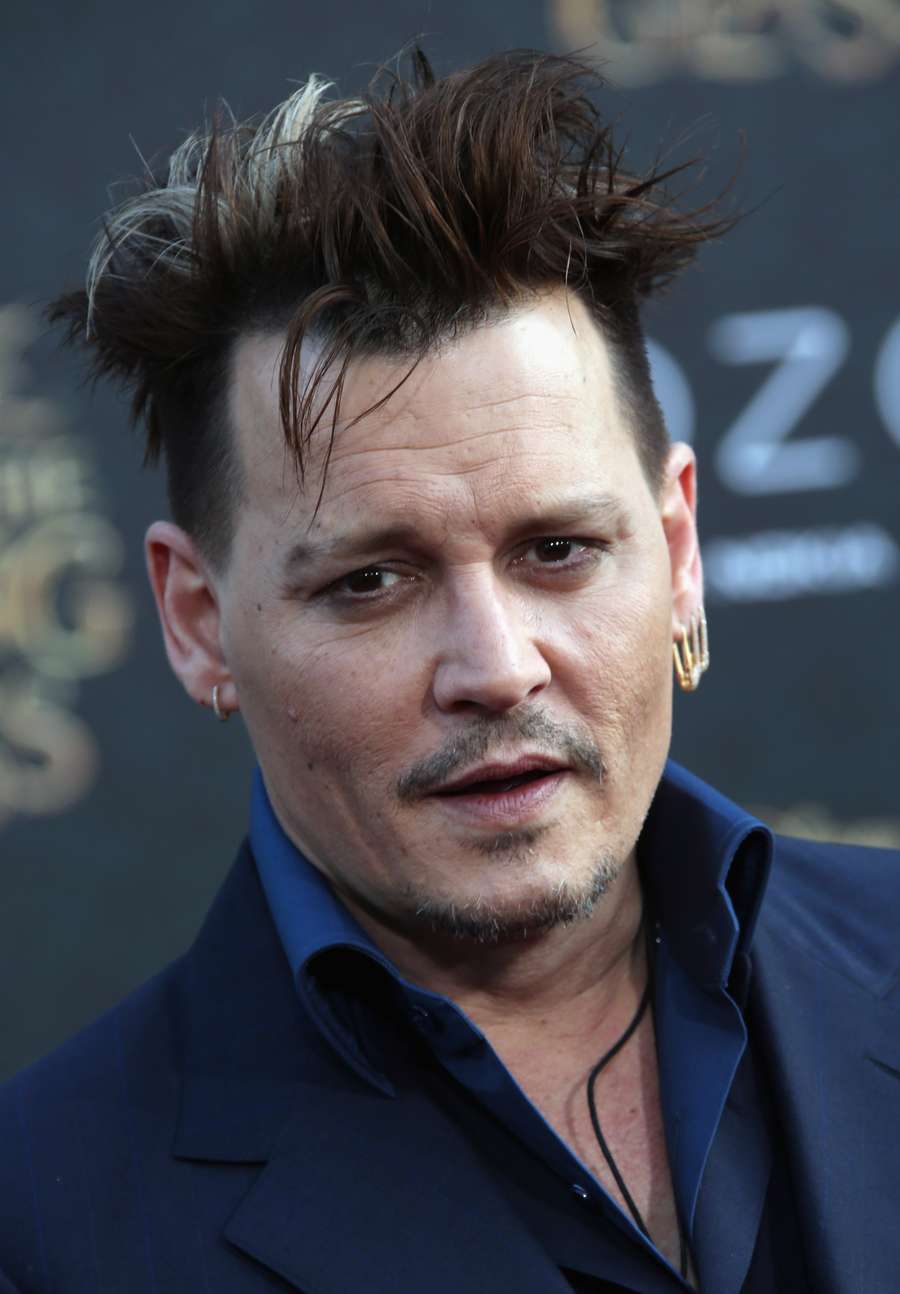 Depp Dengan Gaya Rambut Berantakan Yay Or Nay