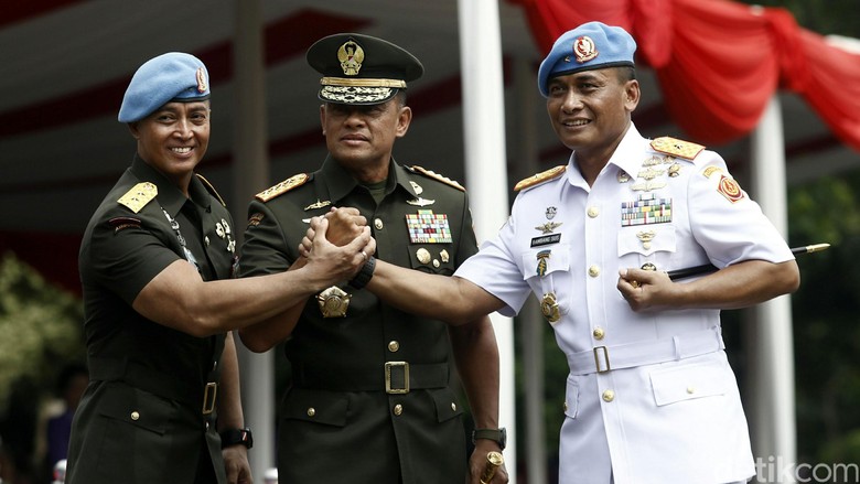 Eks Danpaspampres Ungkap Alasan Jokowi Tak Temui Massa 411 Eks Danpaspampres Ungkap Alasan Jokowi Tak Temui Massa 411