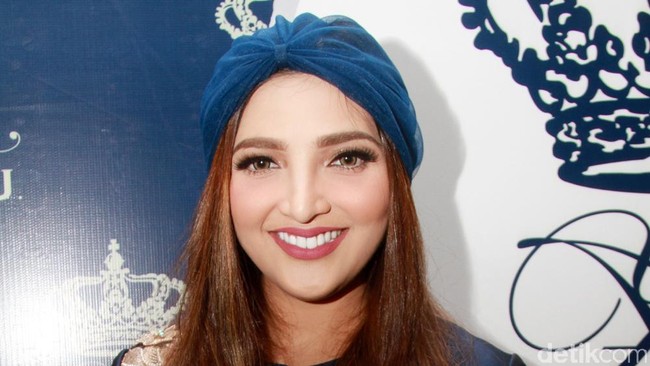 Berat Badan Naik 12 Kg, Ashanty Tetap Cantik Berat Badan Naik 12 Kg, Ashanty Tetap Cantik