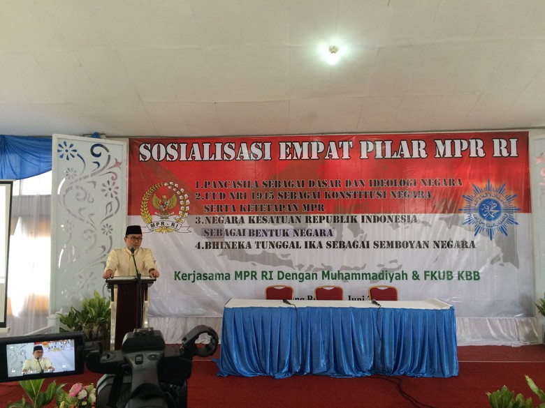 Sosialisasi 4 Pilar di Cihampelas, Ketua MPR Bicara Tenggang Rasa Umat Beragama Sosialisasi 4 Pilar di Cihampelas, Ketua MPR Bicara Tenggang Rasa Umat Beragama