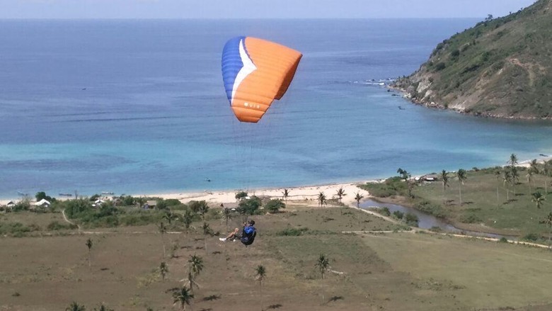 Ini Alasan Lombok Jadi Lokasi Lomba Paralayang Tingkat Dunia Ini Alasan Lombok Jadi Lokasi Lomba Paralayang Tingkat Dunia