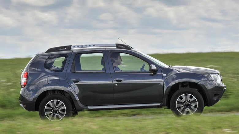 Tes Tabrak Renault Duster Tipe Terendah Tak Dapat Bintang Tes Tabrak Renault Duster Tipe Terendah Tak Dapat Bintang