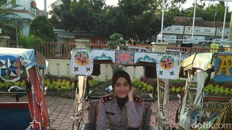 Kompol Tri Suryanti, Satu-satunya Wakapolres Wanita di Jawa Barat Kompol Tri Suryanti, Satu-satunya Wakapolres Wanita di Jawa Barat