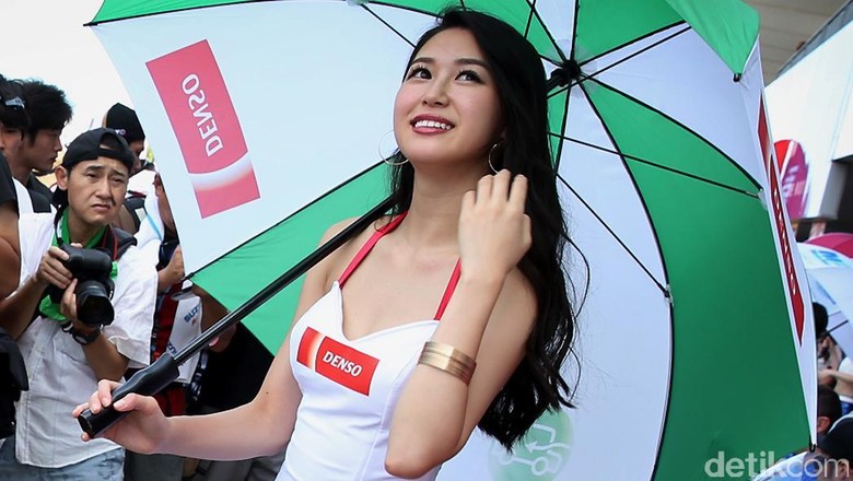 Wanita Cantik dan Seksi Bakal Hilang dari MotoGP? Wanita Cantik dan Seksi Bakal Hilang dari MotoGP?