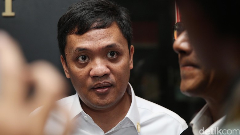 Viktor Laiskodat Tuduh Gerindra Intoleran, Ini Kata Habiburokhman Viktor Laiskodat Tuduh Gerindra Intoleran, Ini Kata Habiburokhman