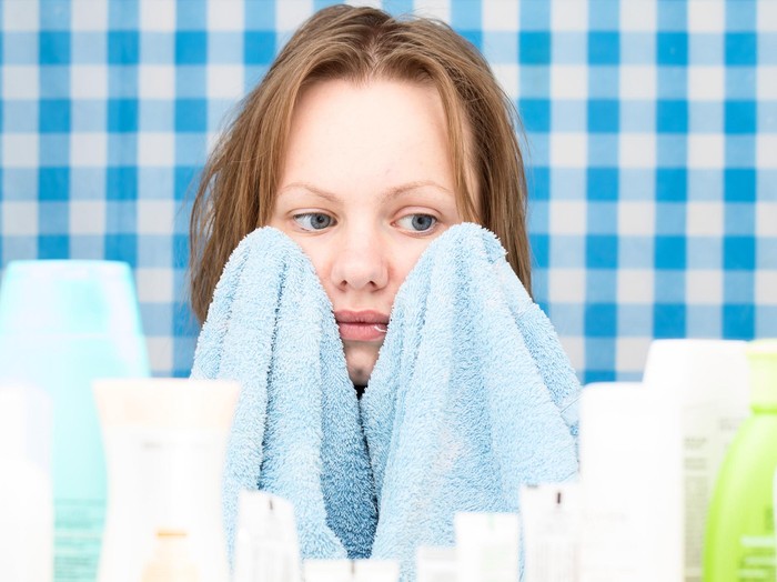 Kemunculan bisul setiap datang bulan mungkin bisa karena faktor hormon. (Foto: Thinkstock) Kemunculan bisul setiap datang bulan mungkin bisa karena faktor hormon. (Foto: Thinkstock)