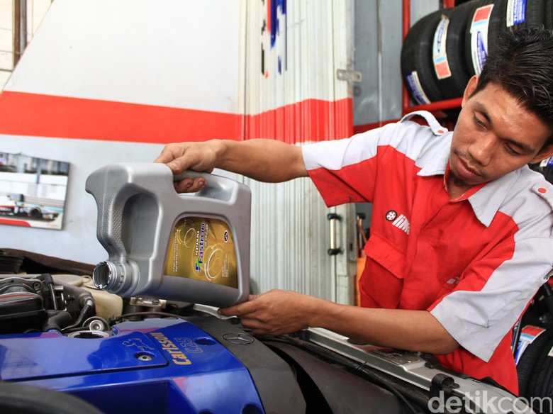 Memilih Pelumas yang Tepat untuk Kijang LSX 1998 Memilih Pelumas yang Tepat untuk Kijang LSX 1998