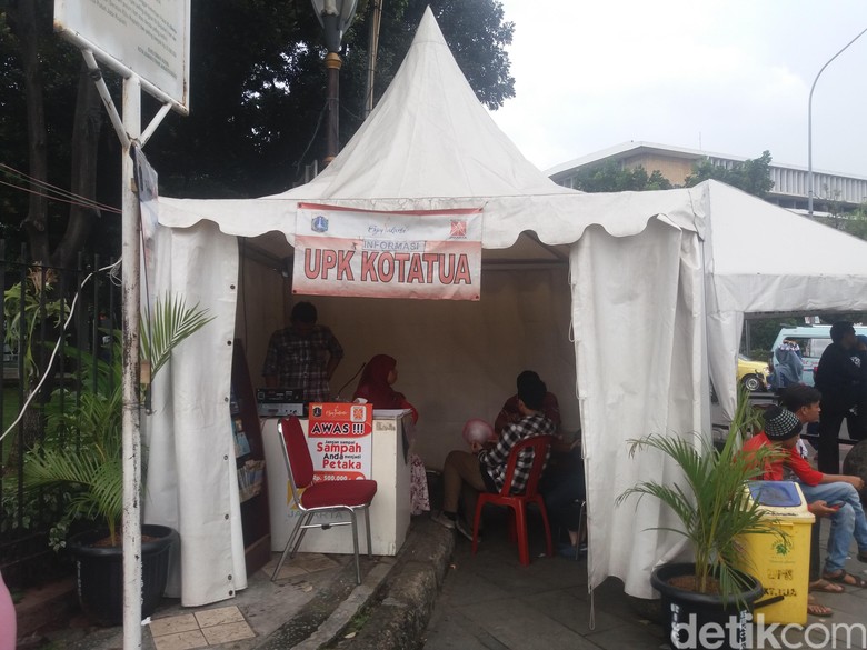 Ahok: Foto Prewedding di Kota Tua Harus Lapor Agar Aktivitas Tak Saling Bertabrakan Ahok: Foto Prewedding di Kota Tua Harus Lapor Agar Aktivitas Tak Saling Bertabrakan