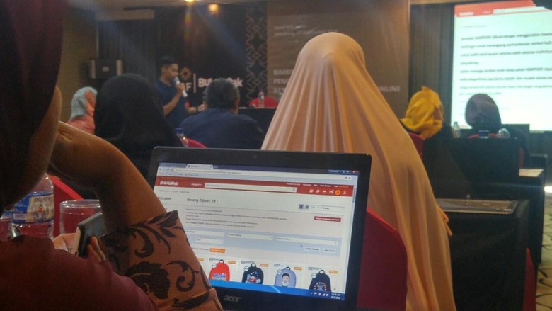 Bos Bukalapak Ungkap Besarnya Potensi Pajak Penjual di FB dan IG Bos Bukalapak Ungkap Besarnya Potensi Pajak Penjual di FB dan IG