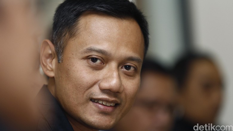 Agus Harimurti Yudhoyono bicara soal pariwisata (Dikhy Sasra/detikFoto) Agus Harimurti Yudhoyono bicara soal pariwisata (Dikhy Sasra/detikFoto)