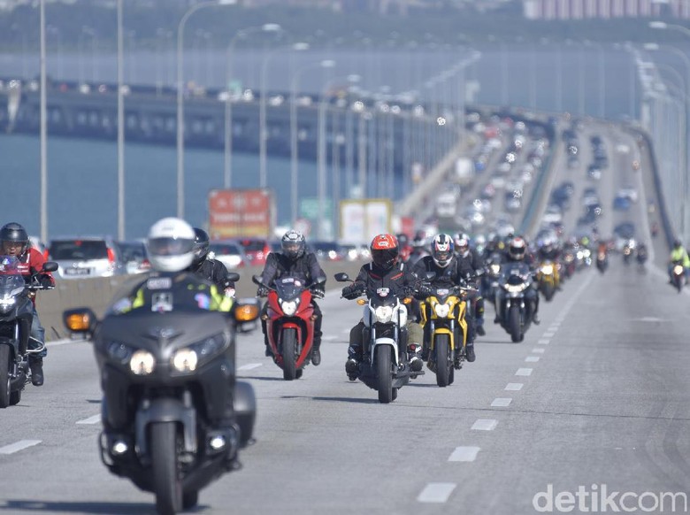 Penjualan Moge di Indonesia Akan Terus Tumbuh Penjualan Moge di Indonesia Akan Terus Tumbuh