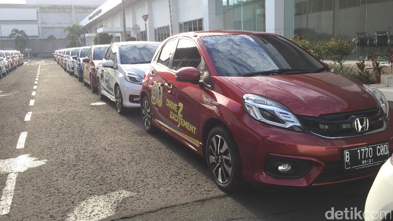 Honda Jual 16.723 Unit Mobil di Bulan Mei Honda Jual 16.723 Unit Mobil di Bulan Mei