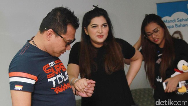 Kini Ada Arsya, Anang-Ashanty Makin Happy Kini Ada Arsya, Anang-Ashanty Makin Happy