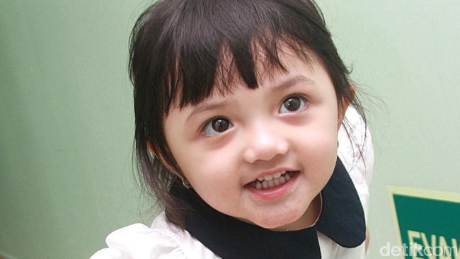 Punya Adik, Arsy Makin Ngegemesin! Punya Adik, Arsy Makin Ngegemesin!