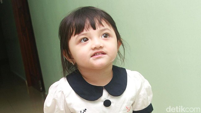 Punya Adik, Arsy Makin Ngegemesin! Punya Adik, Arsy Makin Ngegemesin!