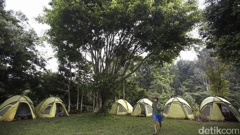 Yuk kemping di Tanakita! (Rachman/detikTravel) Yuk kemping di Tanakita! (Rachman/detikTravel)