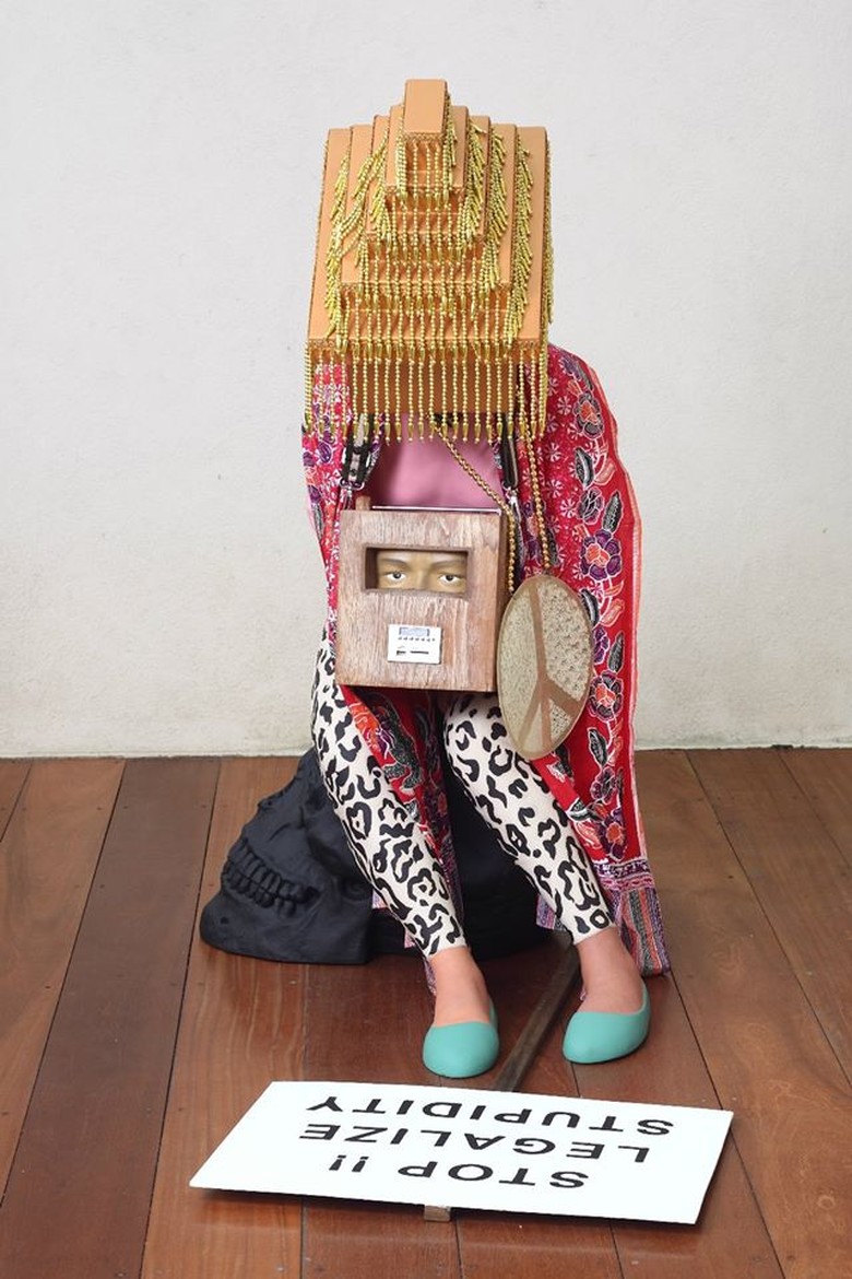 Eko Nugroho Pajang Karya di West Bund Art & Design 2016 Eko Nugroho Pajang Karya di West Bund Art & Design 2016